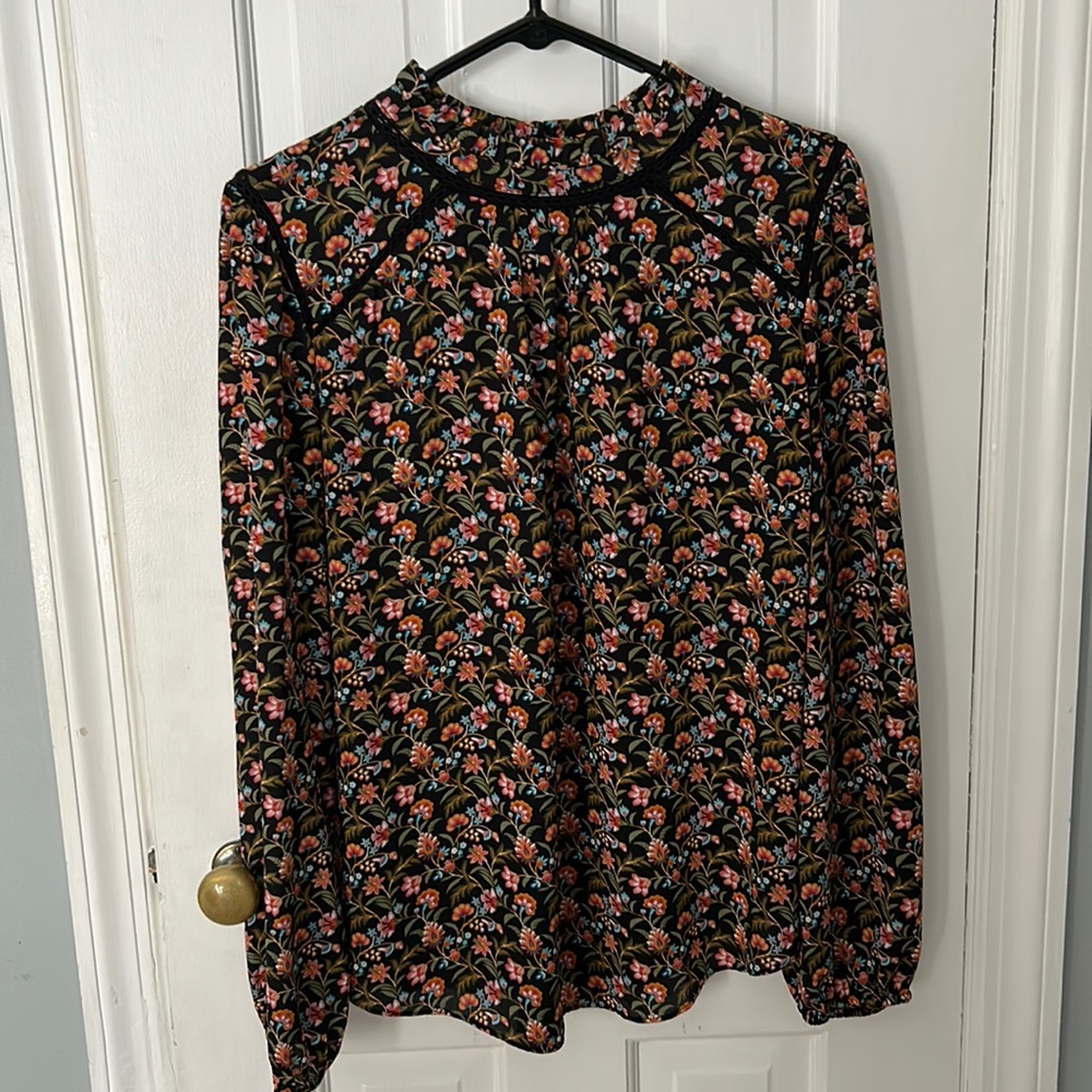 Floral blouse from Loft size Medium